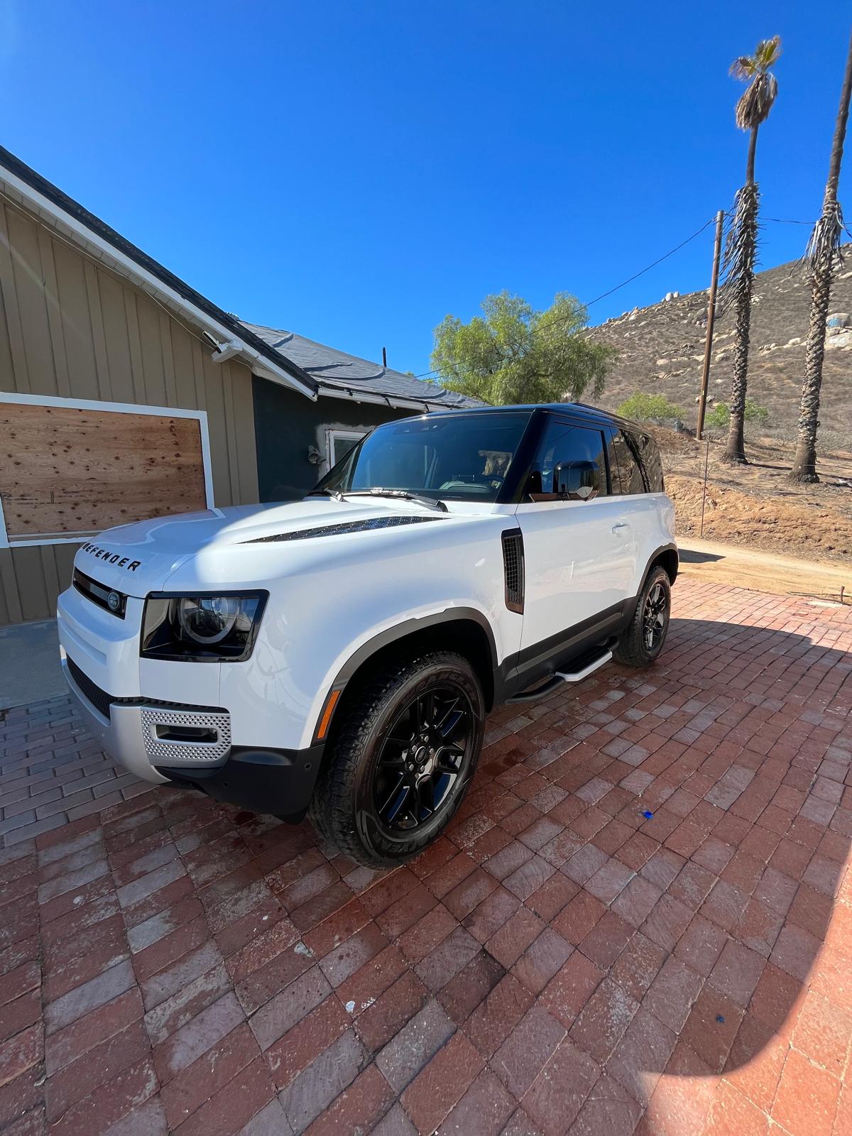 SUV mobile detailing in Riverside & San Diego County, off-road SUV with a clean gloss finish and detailed wheels