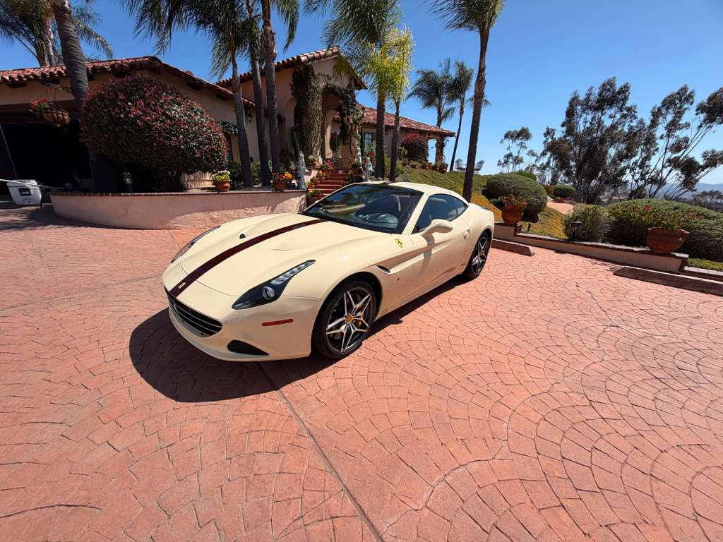 Mobile car detailing in Riverside & San Diego County, sports car with a mirror-gloss paint finish after a full exterior detail